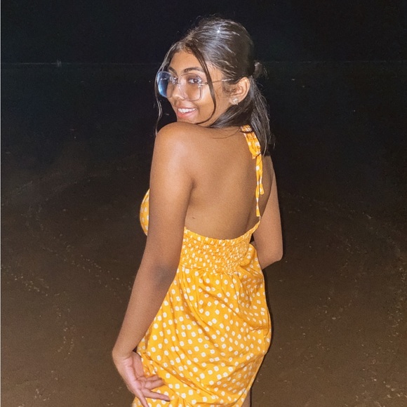 urbanic | Dresses | Urbanic Summer Dress Size M | Poshmark